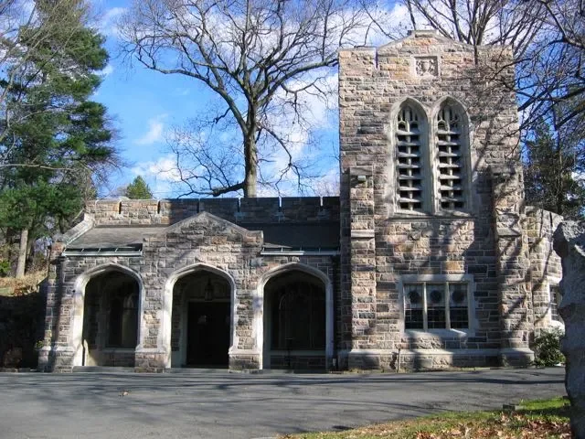 Sleepy Hollow Cemetery in New York, USA, linked to the Legend of Sleepy Hollow and the Headless Horseman