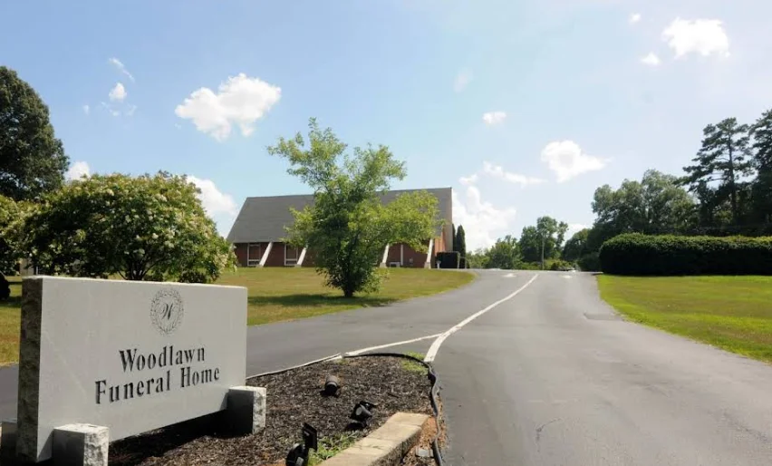 Woodlawn Funeral Home Mount Holly | North Carolina